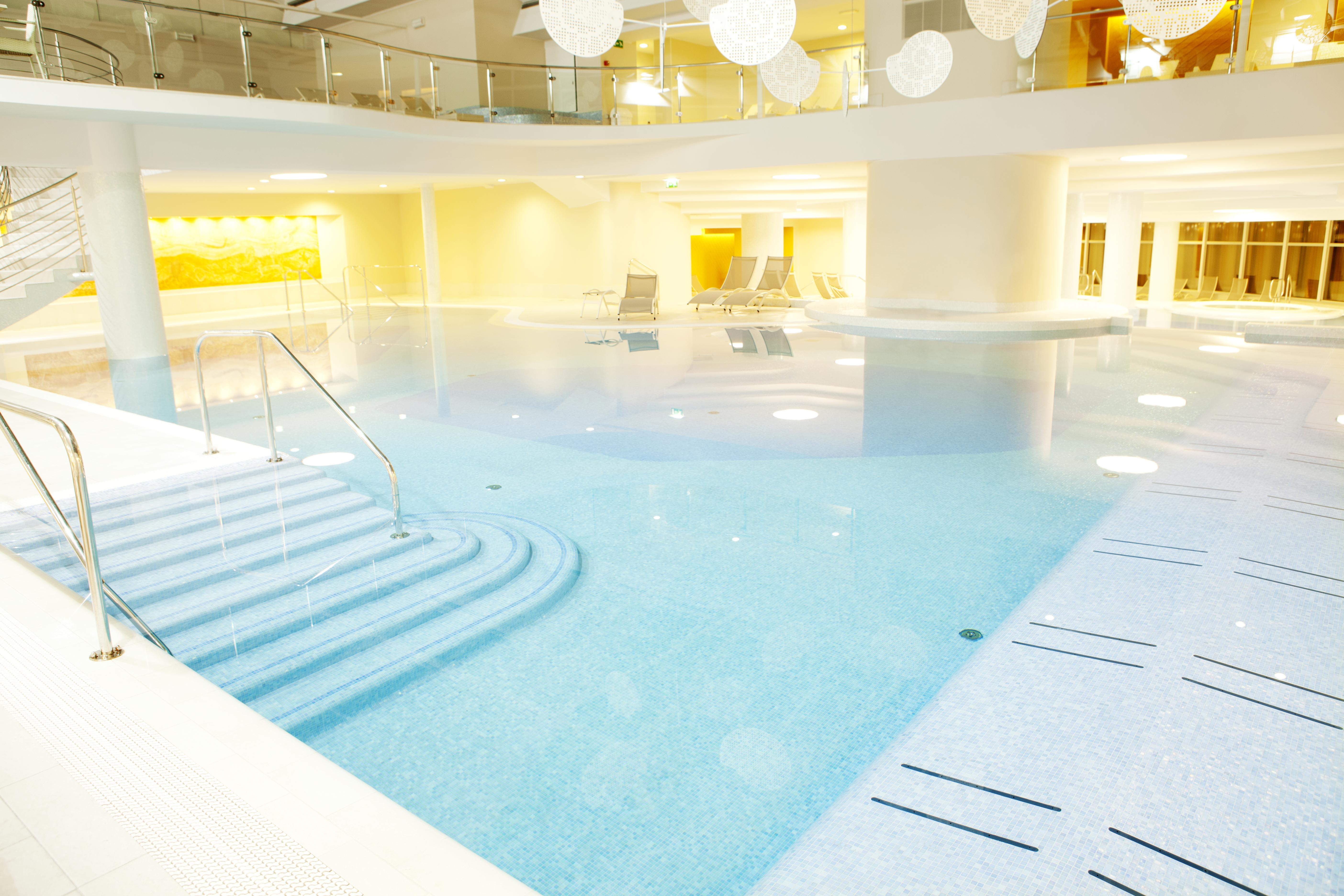 Wellness Hotel Apollo - Terme & Wellness Lifeclass Portorož Dış mekan fotoğraf