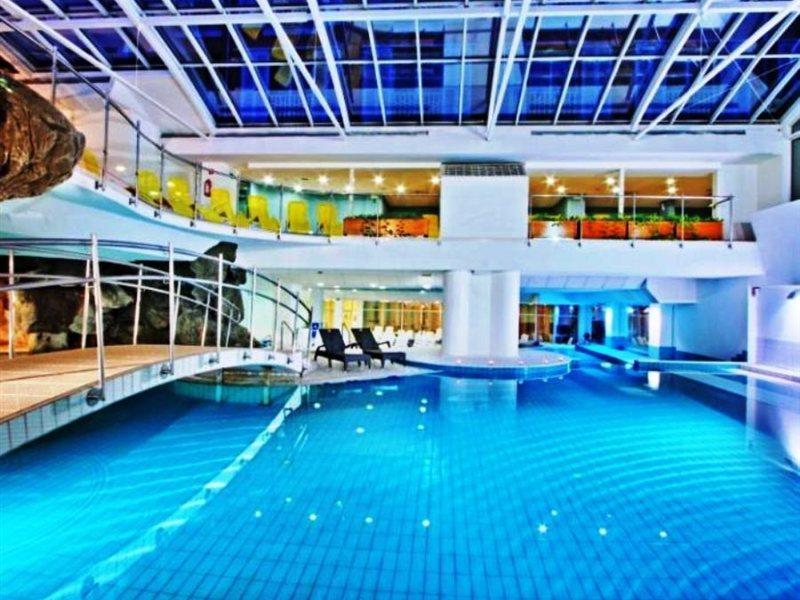 Wellness Hotel Apollo - Terme & Wellness Lifeclass Portorož Dış mekan fotoğraf